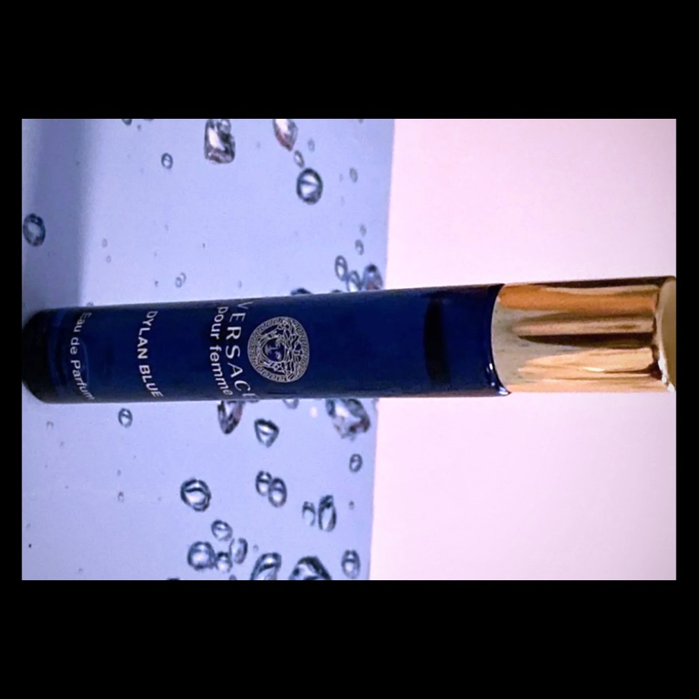 NWOB Versace Dylan Blue Pour Femme